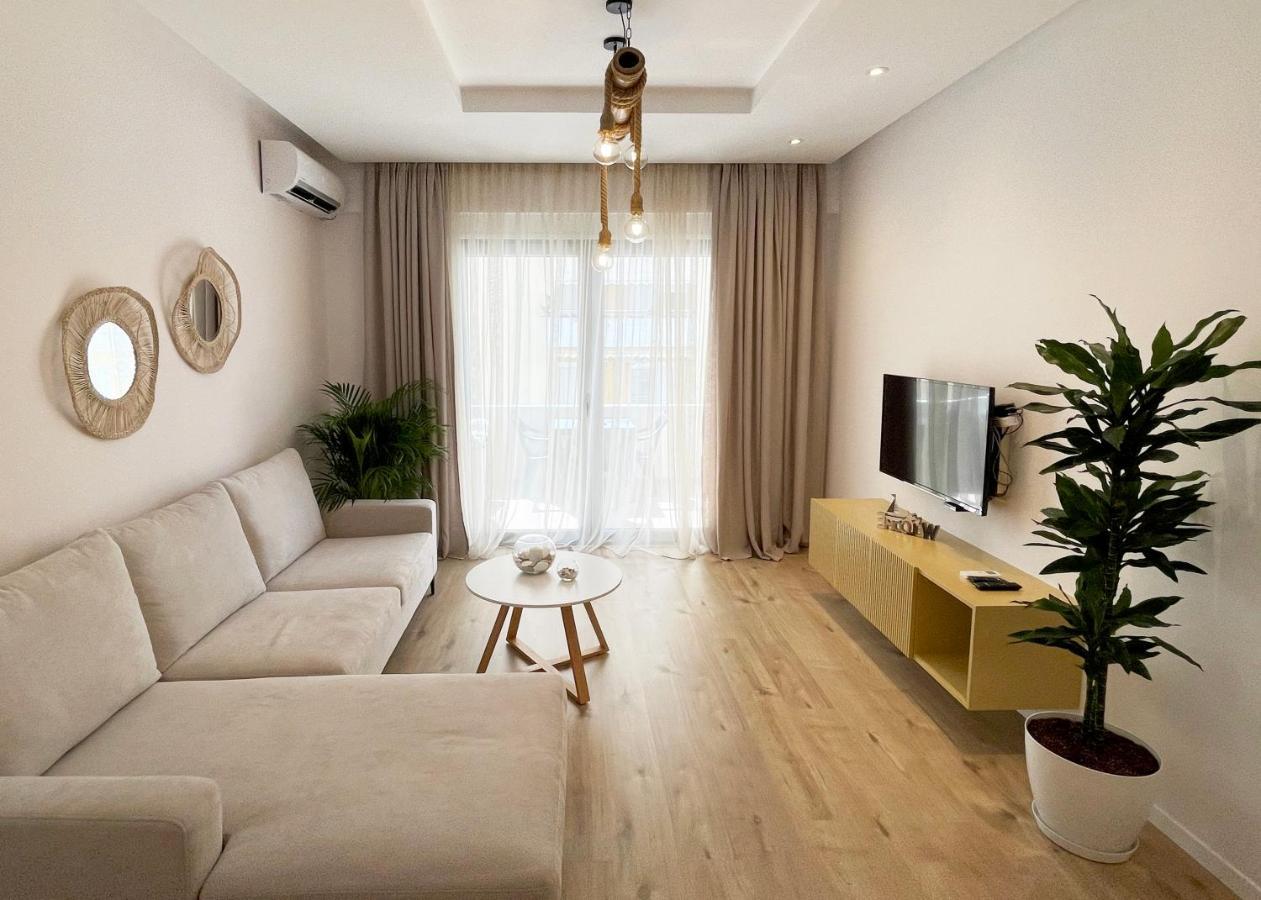 Seabreeze Lungomare Vlorë Екстериор снимка