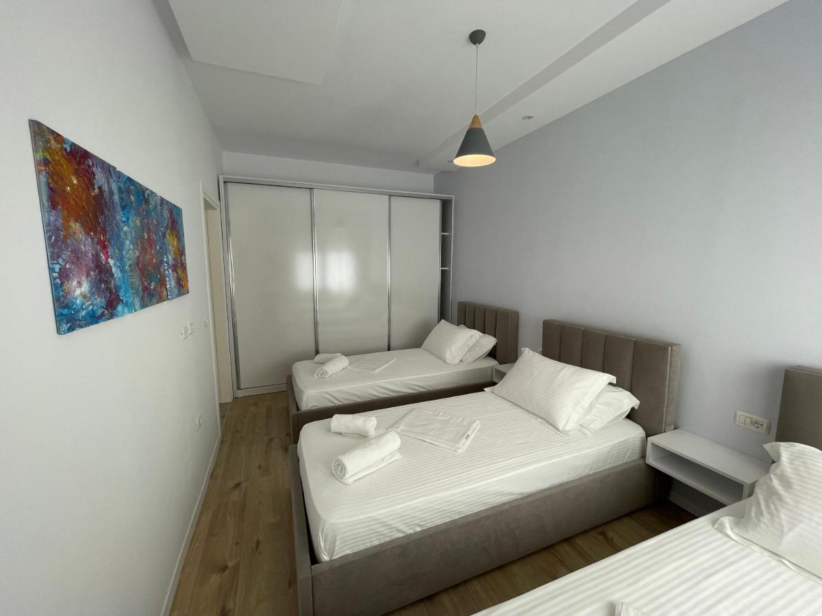Seabreeze Lungomare Vlorë Екстериор снимка